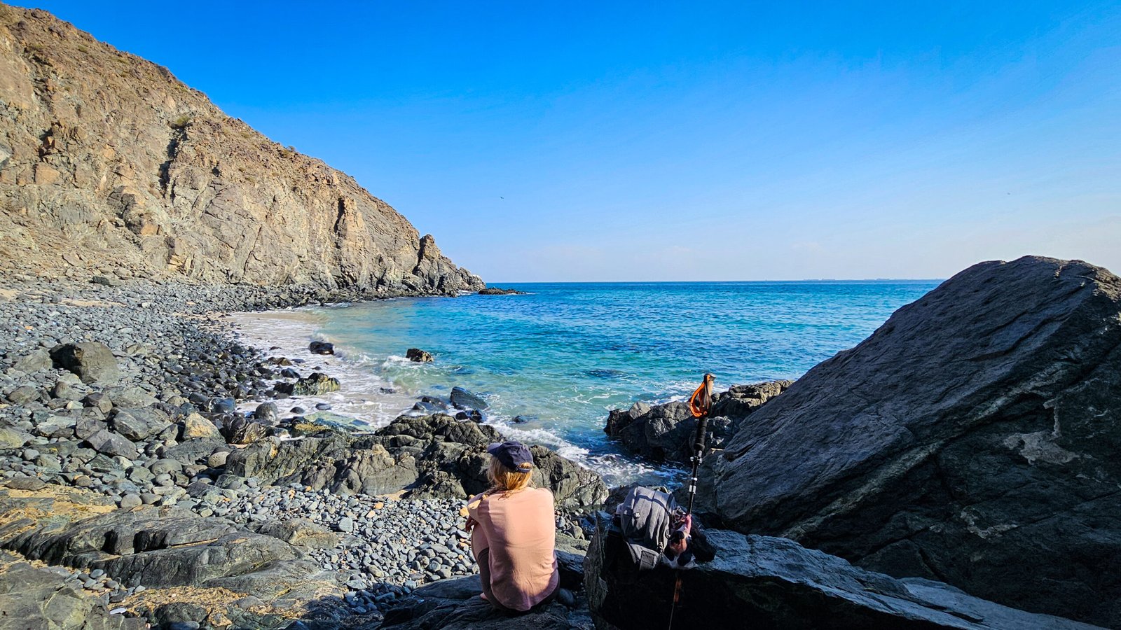Read more about the article Secret Beach Khorfakkan: Complete Hiking Guide to UAE’s Hidden Coastal Gem (2025)